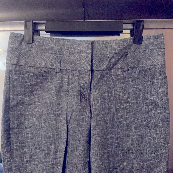 Express pants. Black and white. Size 0 Regular - Picture 2 of 8